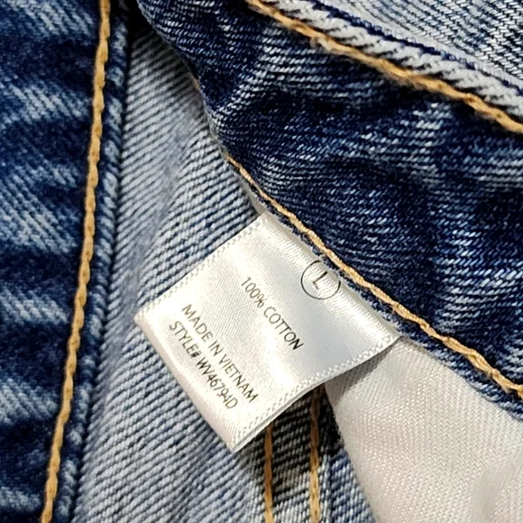 Fashion Nova Fraded Denim Jeans Shorts - Picture 5 of 9